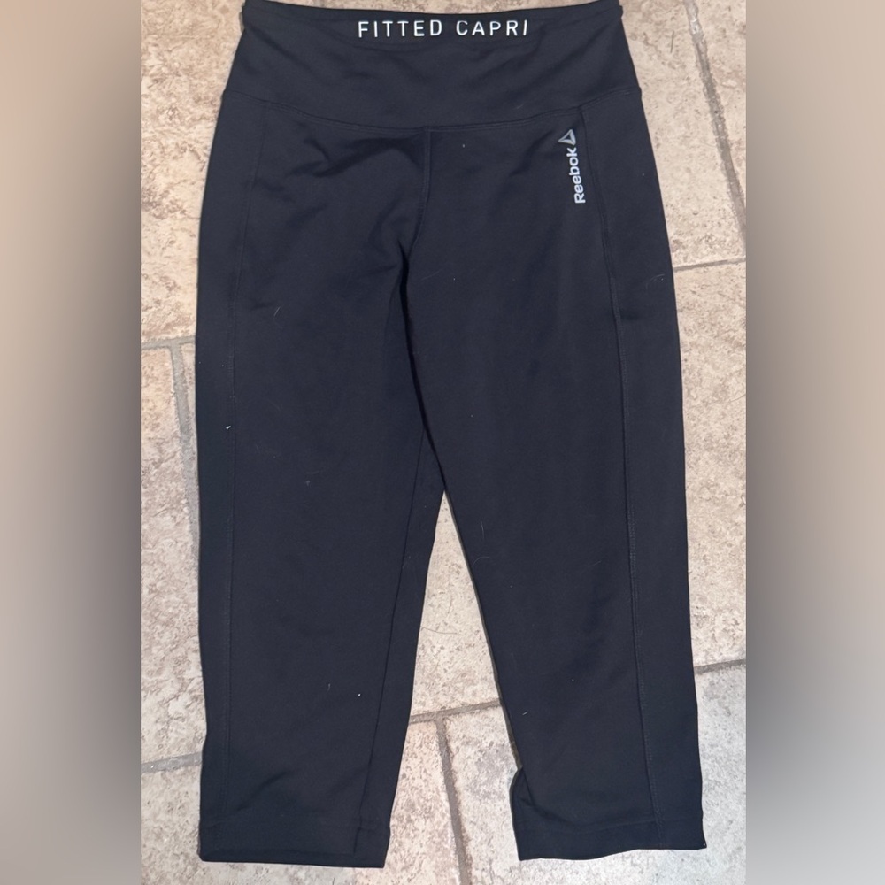Reebok Black Fitted Capri Leggings